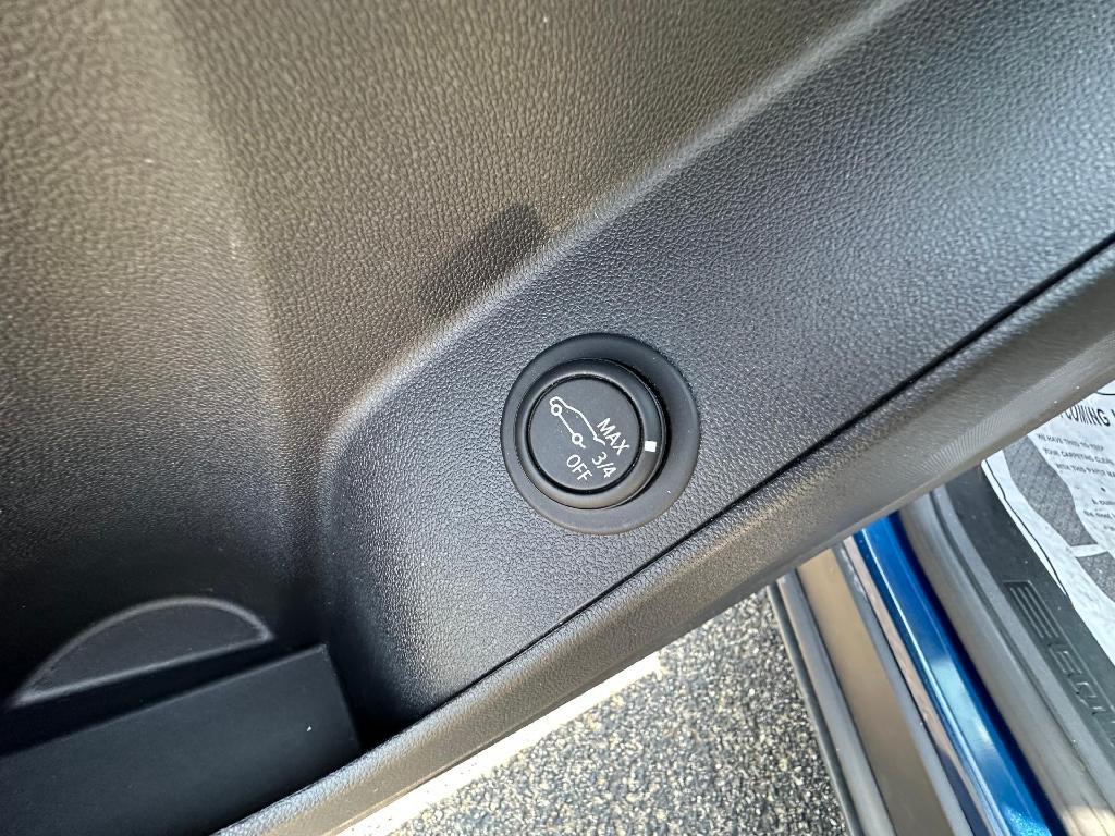 used 2019 Chevrolet Equinox car, priced at $13,500