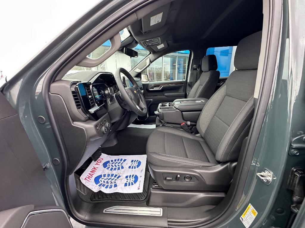 new 2026 Chevrolet Silverado 1500 car, priced at $52,090