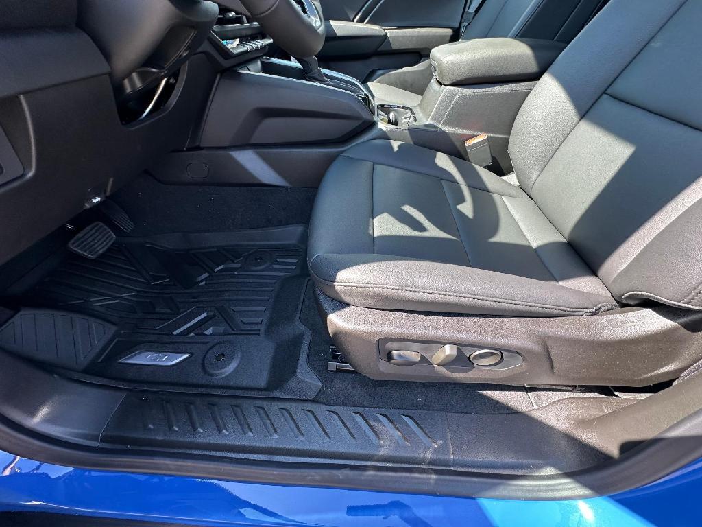 new 2026 Chevrolet Colorado car, priced at $43,630