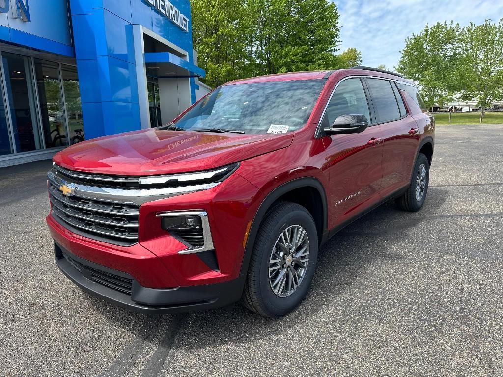 new 2025 Chevrolet Traverse car, priced at $40,177