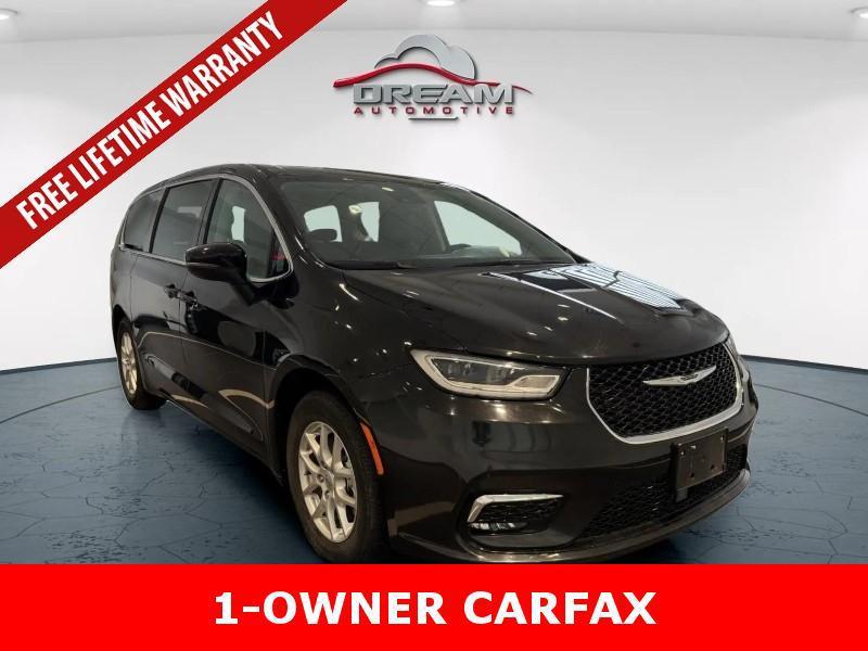 used 2023 Chrysler Pacifica car, priced at $24,250