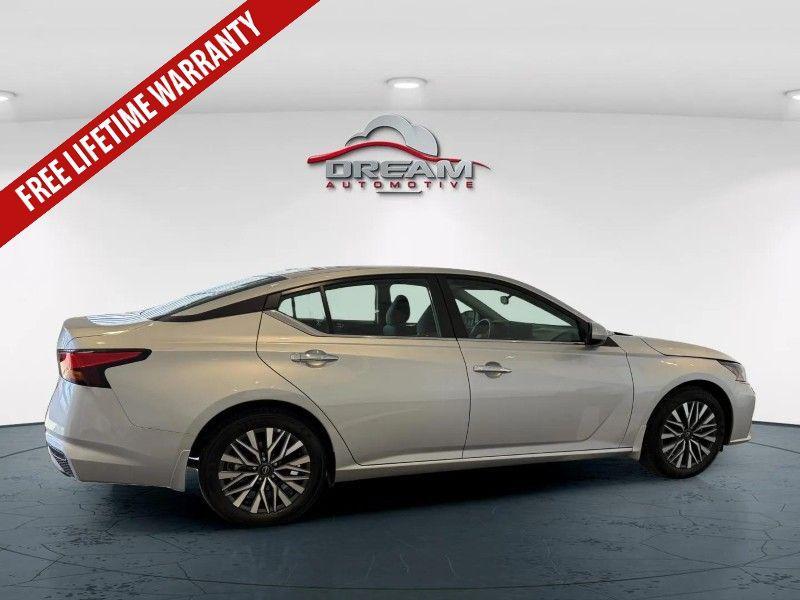 new 2025 Nissan Altima car, priced at $25,267