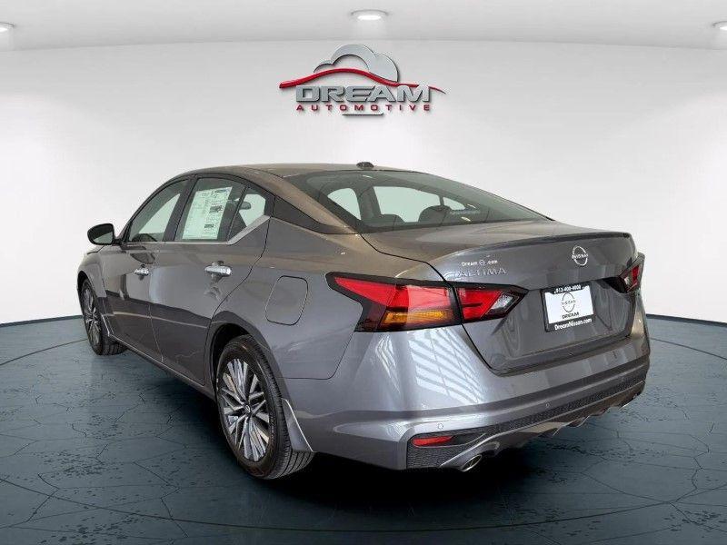 new 2025 Nissan Altima car, priced at $25,212