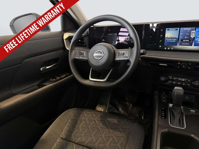 new 2026 Nissan Kicks car, priced at $26,085