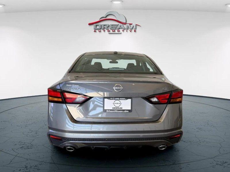 new 2025 Nissan Altima car, priced at $29,090