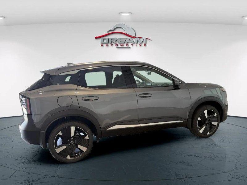 new 2025 Nissan Kicks car, priced at $30,660