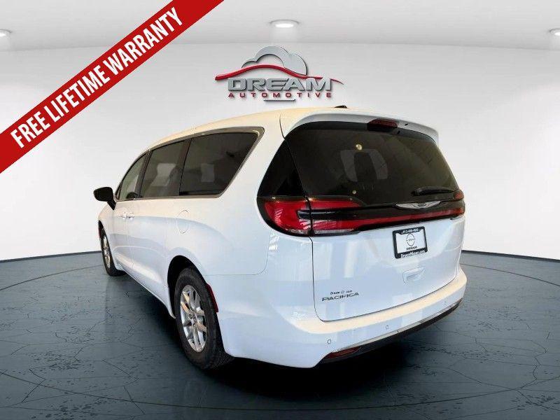 used 2024 Chrysler Pacifica car, priced at $26,670