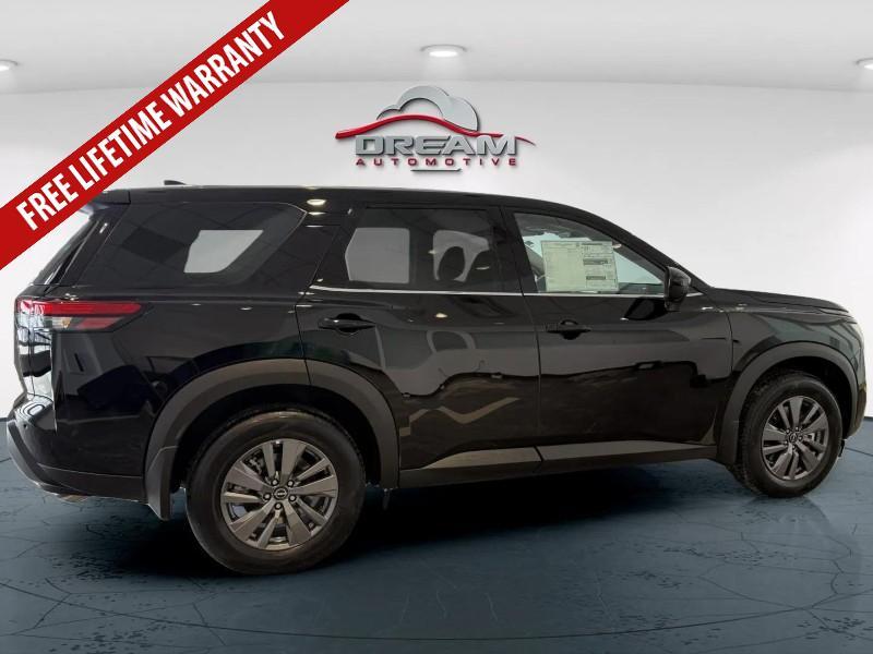 new 2026 Nissan Pathfinder car, priced at $37,189