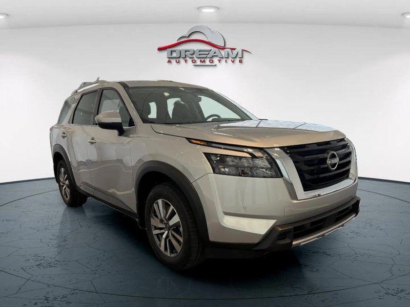 new 2025 Nissan Pathfinder car, priced at $41,580