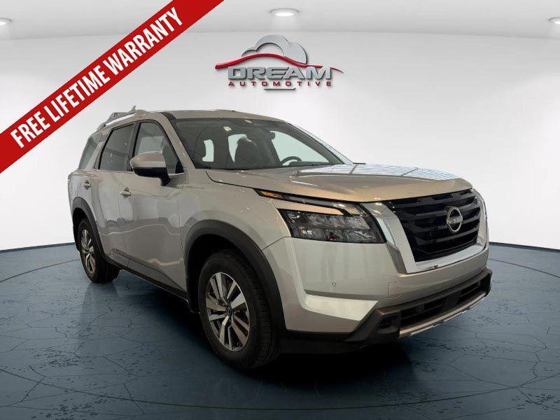 new 2025 Nissan Pathfinder car, priced at $41,580