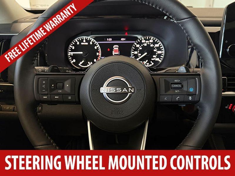 new 2025 Nissan Pathfinder car, priced at $41,795