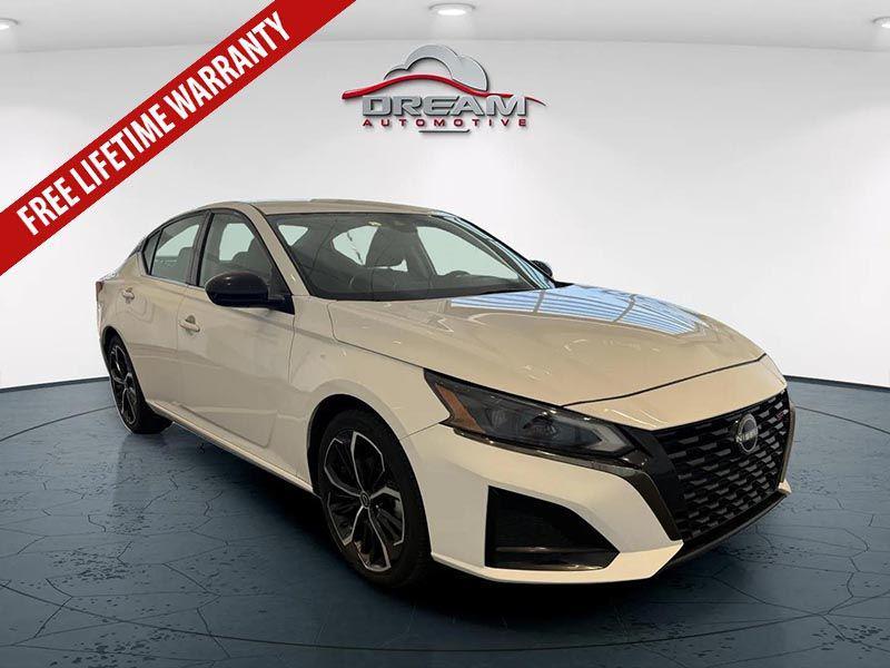 used 2023 Nissan Altima car, priced at $19,100
