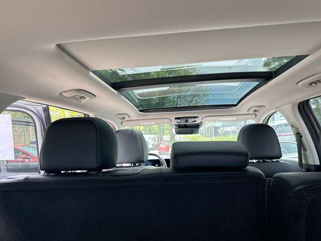 new 2026 Kia Sorento car, priced at $38,351
