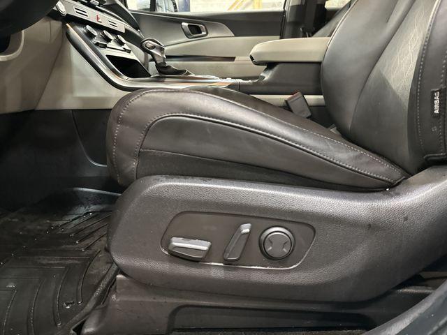 used 2024 Kia Carnival car, priced at $29,034