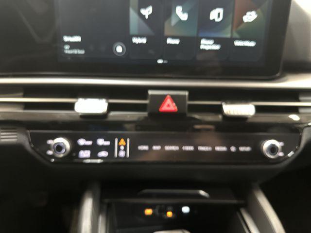 new 2026 Kia Sportage Hybrid car, priced at $34,385