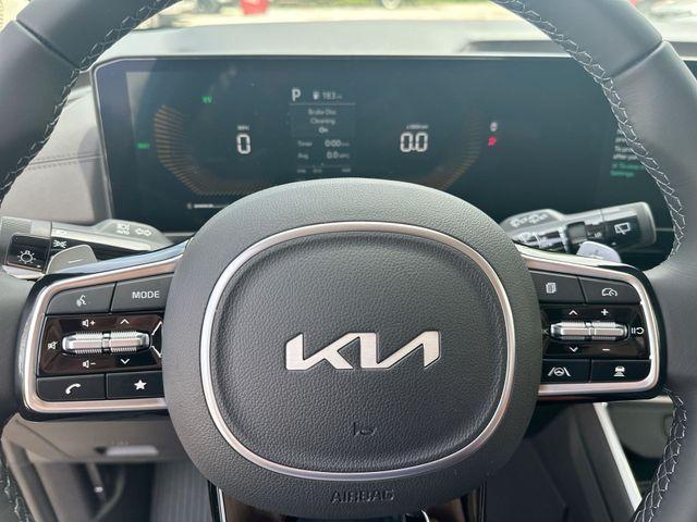 new 2026 Kia Carnival Hybrid car, priced at $43,702