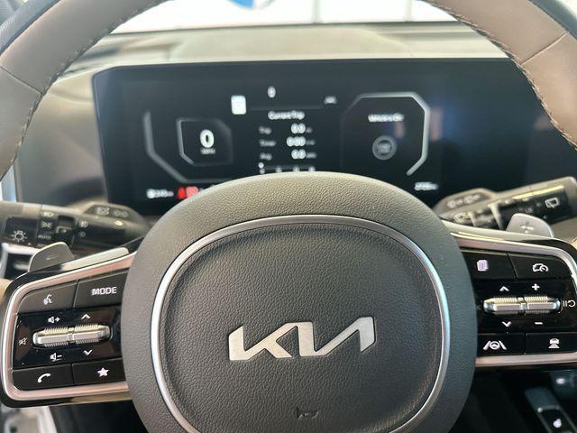 used 2025 Kia Sorento car, priced at $42,267