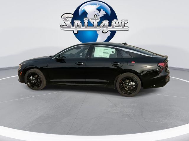 new 2026 Kia K5 car, priced at $30,561