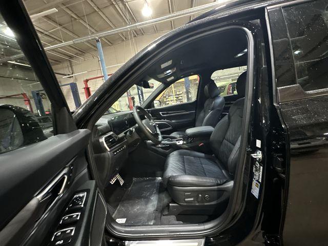 new 2025 Kia Telluride car, priced at $47,526