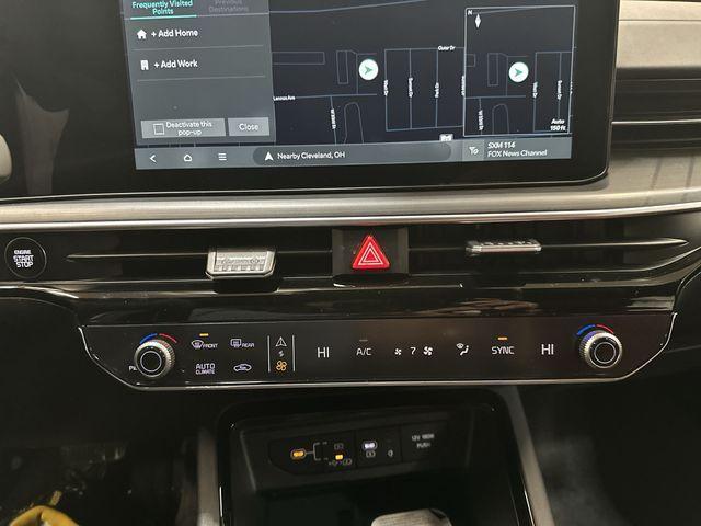 new 2026 Kia Sorento Hybrid car, priced at $44,903