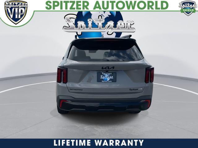 new 2026 Kia Sorento car, priced at $41,108