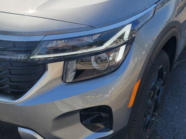 new 2026 Kia Seltos car, priced at $29,831