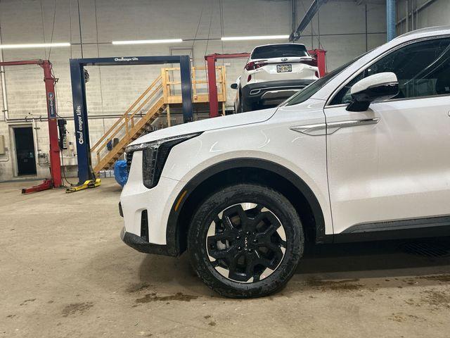 new 2026 Kia Sorento car, priced at $36,654