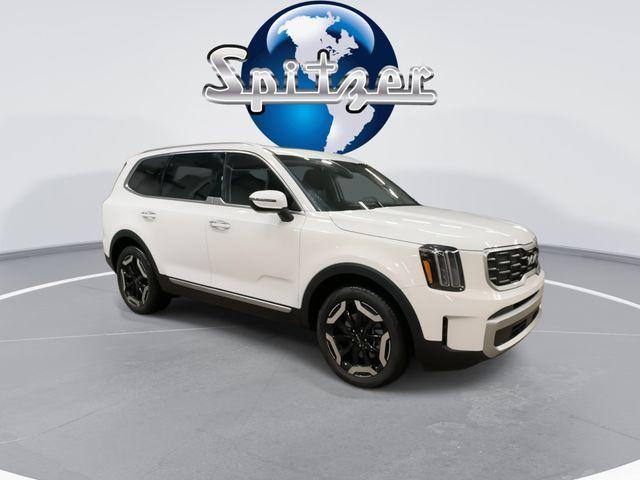 new 2025 Kia Telluride car, priced at $40,726