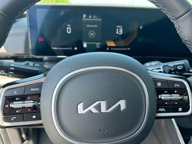new 2026 Kia Carnival car, priced at $41,733