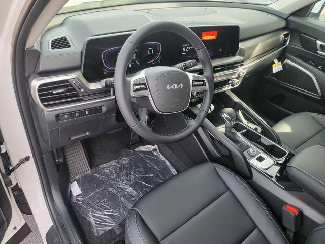 new 2025 Kia Telluride car, priced at $37,352
