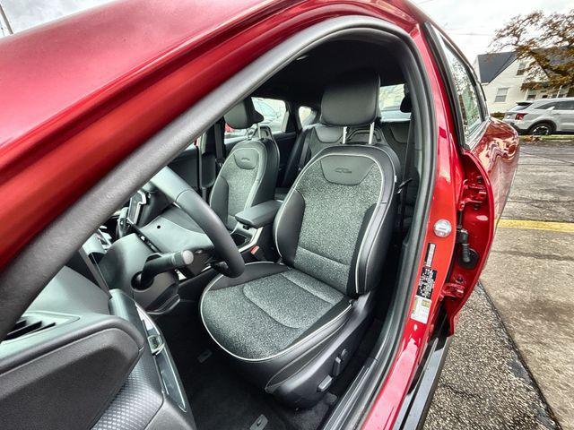 new 2025 Kia K4 car, priced at $25,194