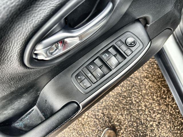 used 2020 Jeep Cherokee car, priced at $17,946