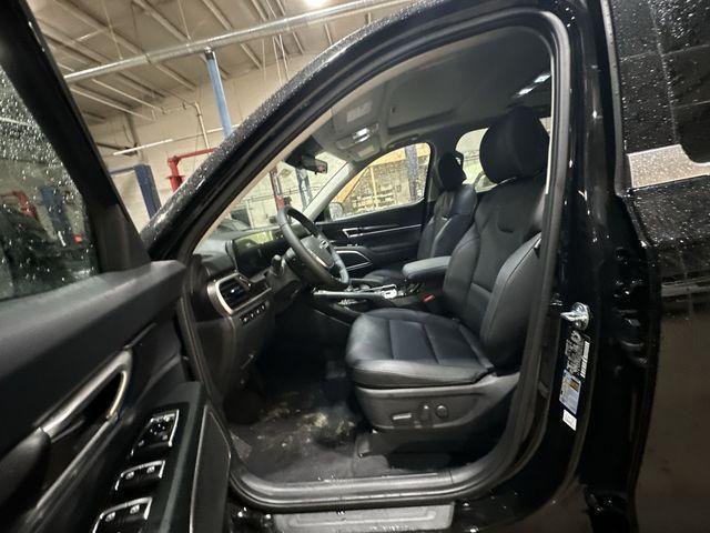 new 2025 Kia Telluride car, priced at $40,726