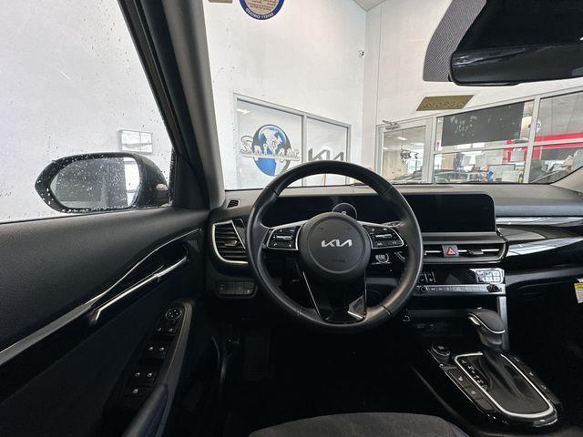 used 2024 Kia Seltos car, priced at $23,366
