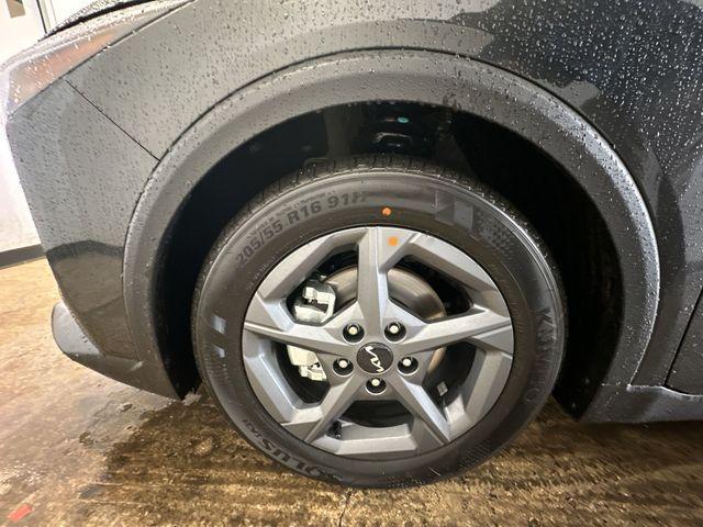 new 2026 Kia K4 car, priced at $23,714