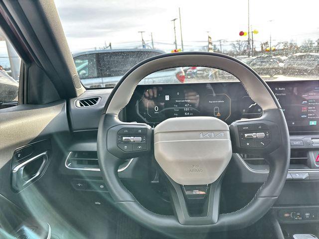 new 2025 Kia K4 car, priced at $24,994