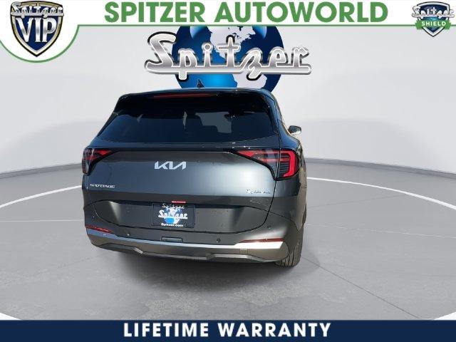new 2027 Kia Sportage car, priced at $30,678