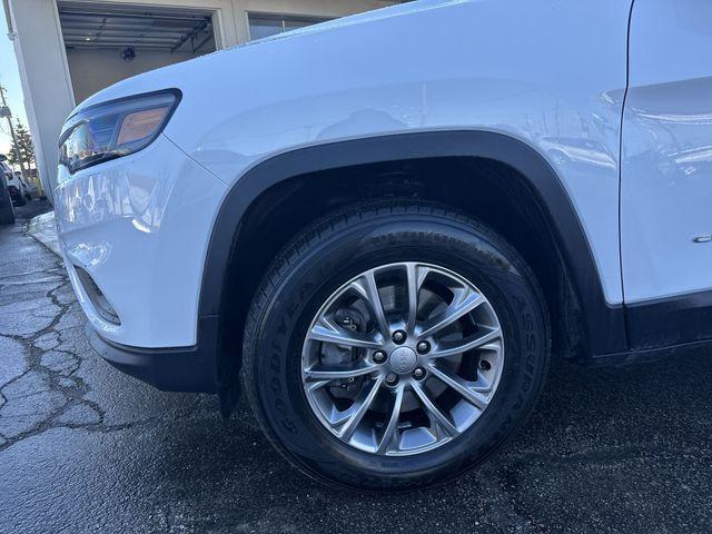 used 2020 Jeep Cherokee car, priced at $18,500