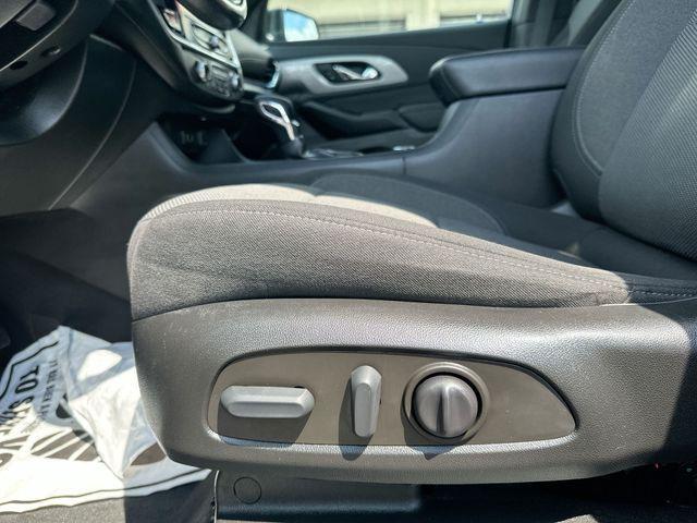 used 2022 Chevrolet Traverse car, priced at $23,932