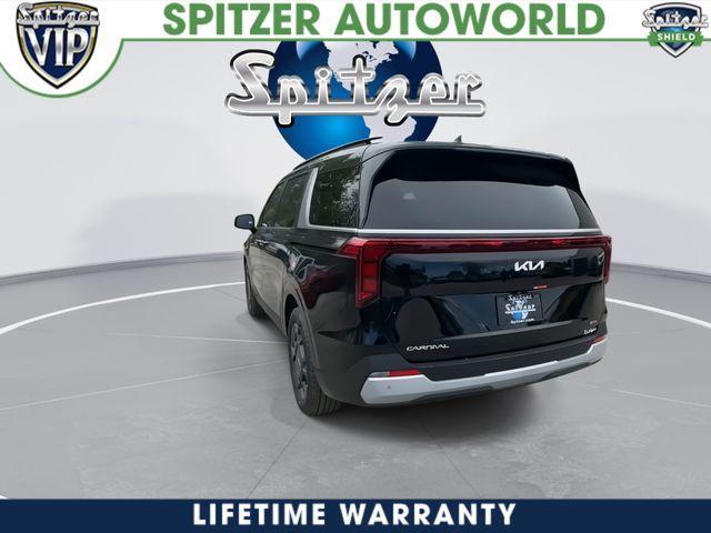new 2026 Kia Carnival Hybrid car, priced at $43,702