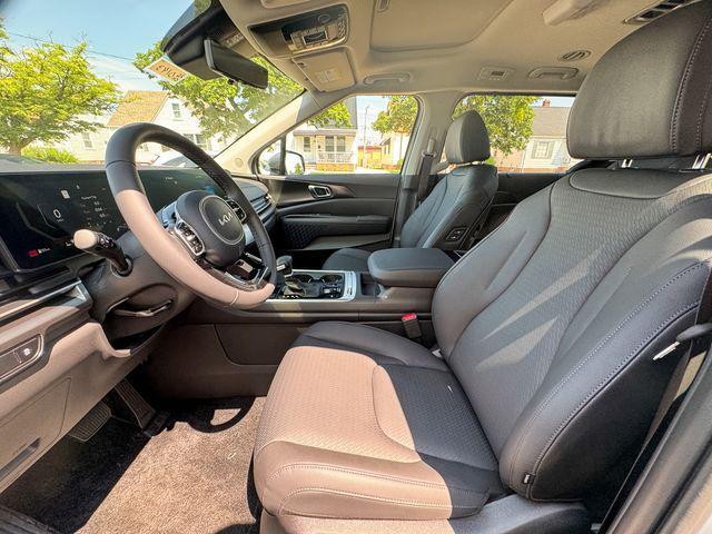 new 2026 Kia Carnival car, priced at $50,182
