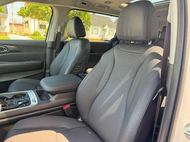 new 2026 Kia Carnival car, priced at $50,182