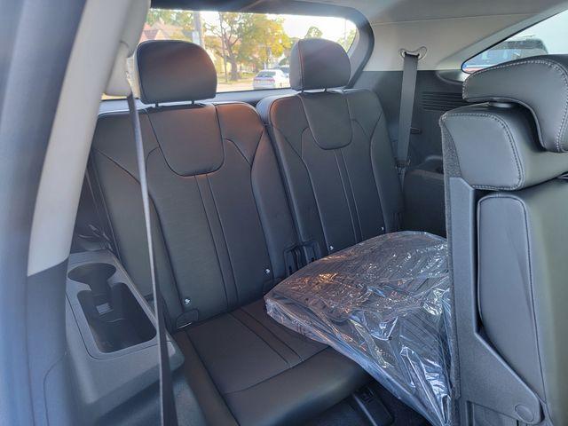 new 2026 Kia Sorento car, priced at $38,117