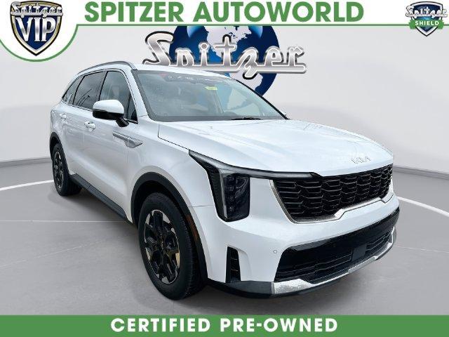used 2024 Kia Sorento car, priced at $27,648