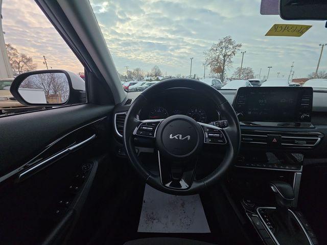 used 2023 Kia Seltos car, priced at $19,292