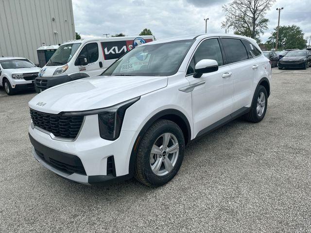new 2026 Kia Sorento car, priced at $32,279