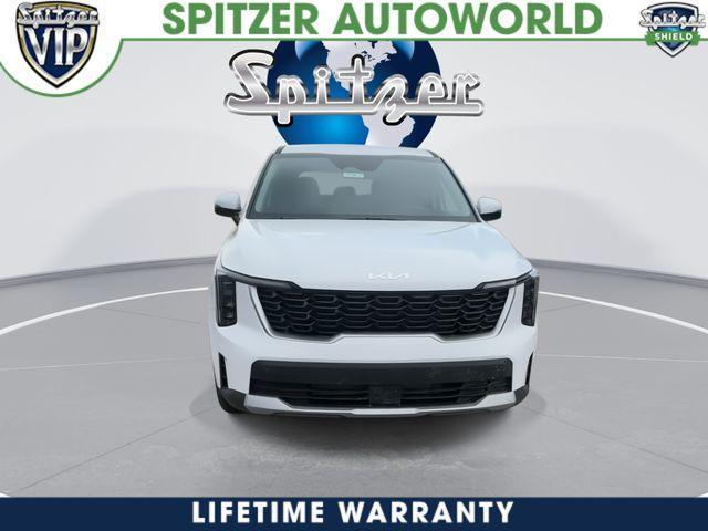 new 2026 Kia Sorento car, priced at $32,279