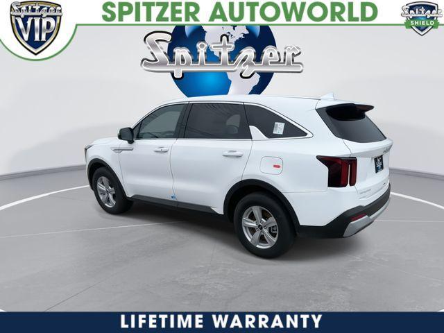 new 2026 Kia Sorento car, priced at $32,279