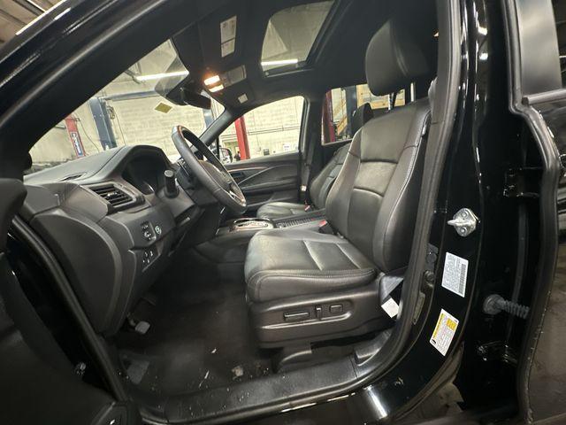 used 2023 Honda Passport car, priced at $30,836