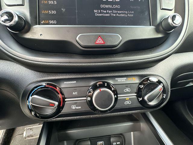 used 2022 Kia Soul car, priced at $15,429